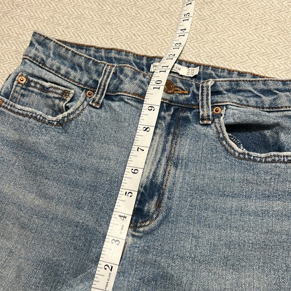 Bershka Light Blue Denim Crop Straight Jeans. Size 6 - Picture 8 of 11